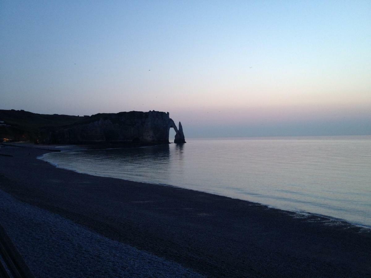Comme Un Poisson Dans L'Eau Villa Etretat Exterior photo